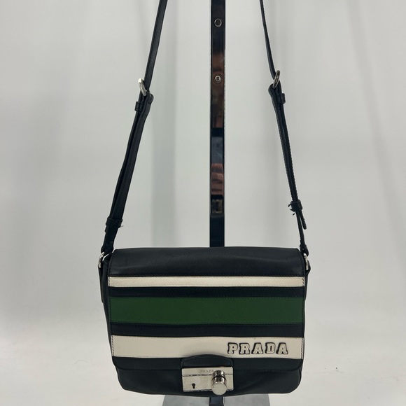 Prada Saffiano Shoulder bag - Picture 1 of 11